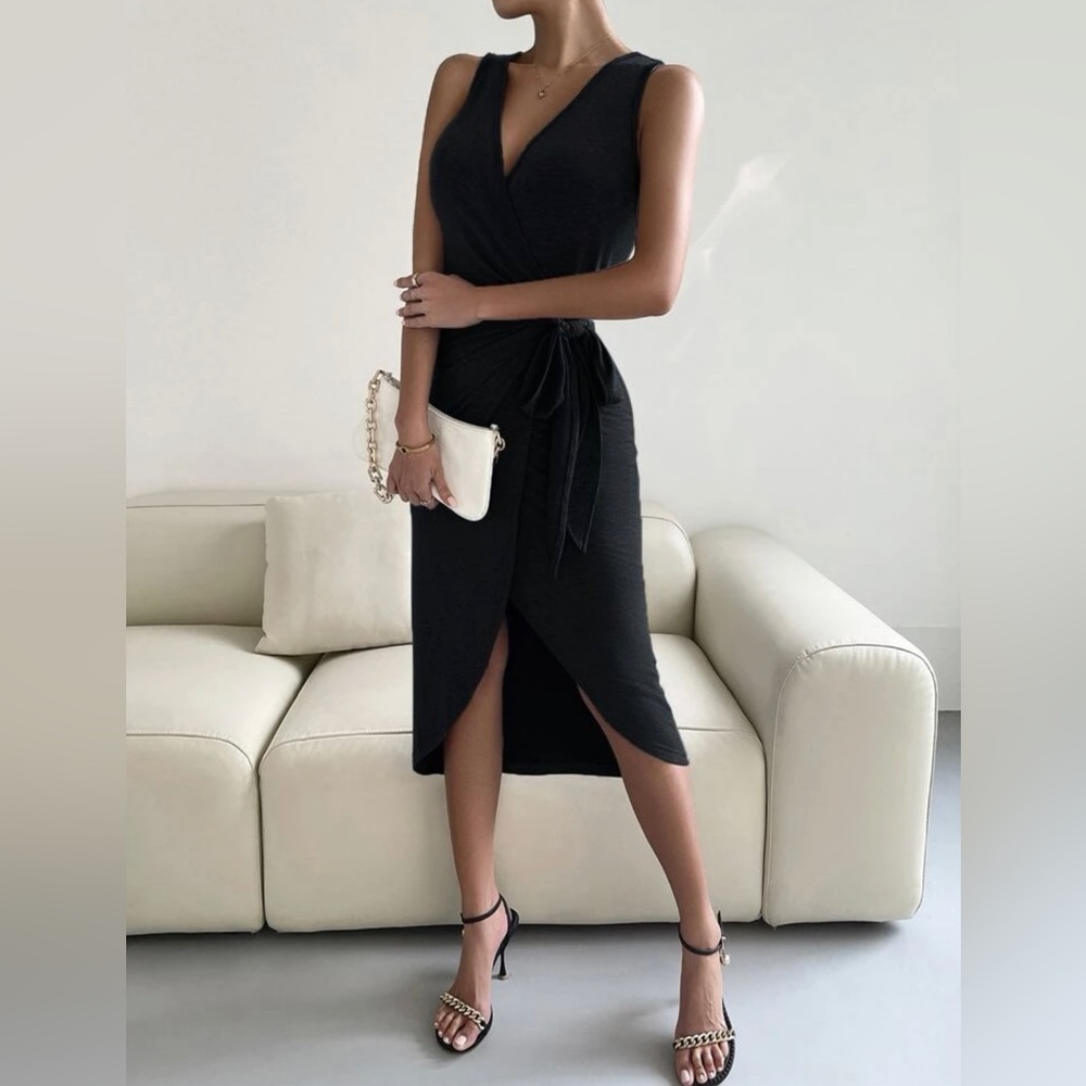 SHEIN Black Sleeveless V-Neck Wrap Midi Dress, Women’s Size Small.